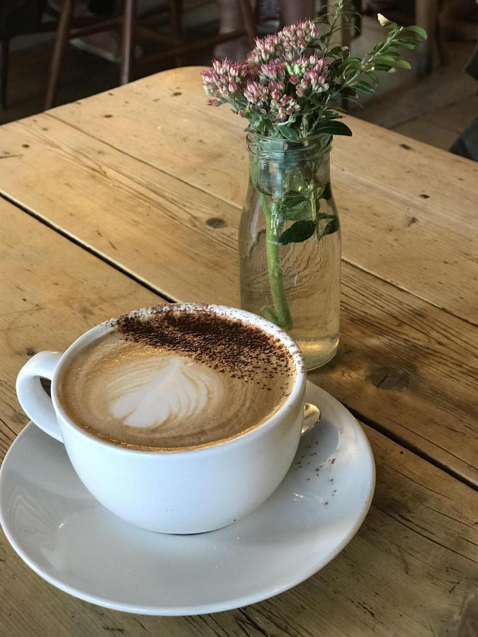 Lucy'S Tearoom Stow-on-the-Wold Eksteriør billede